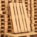 Des palettes de bois